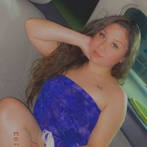 Meet your Posher, Flora